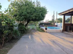 3-Bedroom House with Pool - Image 2