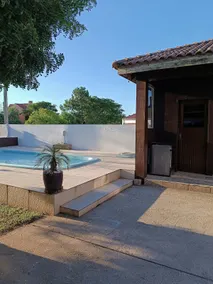 3-Bedroom House with Pool - Image 4