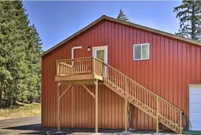 Canyon Ridge Abode-Near Portland - Image 4