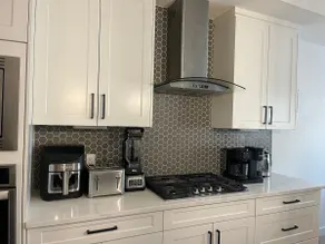 Beautiful 3 Bedroom Home|11mins to YEG Airport - Image 3