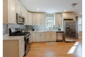 Spacious 4BR Boston - Family Retreat Townhouse 284 - Image 4