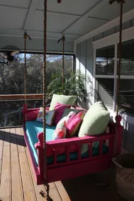 Shark Shack Minutes to the Beach - Image 2