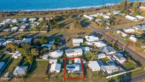 Elliott Heads Beach Retreat - Image 2