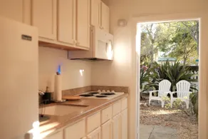 Downtown Stuart Studio Cottage - Image 5