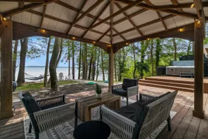 Riverside Haven w/ Hot Tub - Image 4