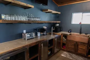 Barn Voyage - Image 4