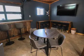 Barn Voyage - Image 3