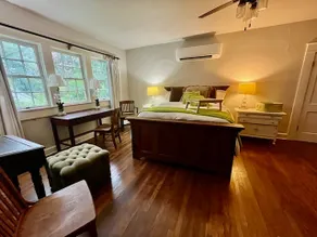 The Carriage House - Image 3