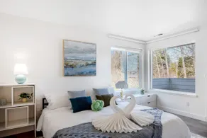 Beachside Haven | 2b 2.5b | Tranquil Retreat - Image 3