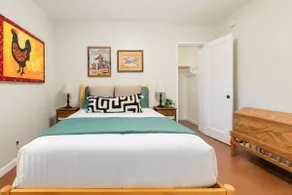 Beautiful Western Style 4 Bedroom Home Epic - Image 4