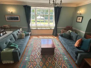 Spacious ground floor apartment near Beaumaris - Image 5