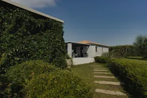 The House before the Lake - Image 3