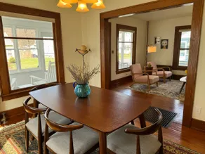 Charming 3BD - 4 mins from CASV w/ AC! - Image 2