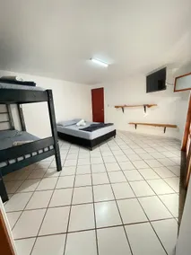 Hotel with a swimming pool and a shared Jacuzzi - Image 4