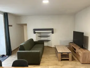 Champvans - 44 m2 apartment - Image 2