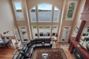 Luxury Private Lakefront Home on Lake Chetek - Image 2