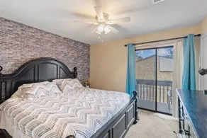 Cozy Huntsville Condo | 2BR Near SHSU/Pool/WIFI - Image 2