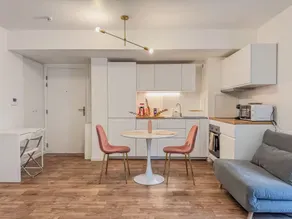 Nice studio near Porte de Paris in Fontenay-sous-Bois - Image 2