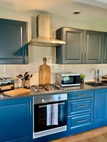 Prince Arthur Apartment - Image 4