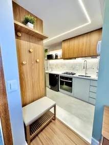 High standard with parking space and air conditioning. - Image 2