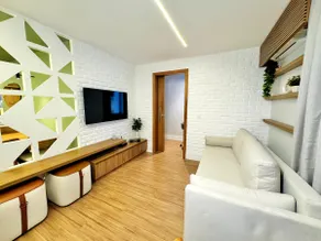 High standard with parking space and air conditioning. - Image 3