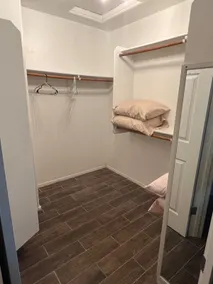 The Canada Home 6Bed3Bth - Image 3