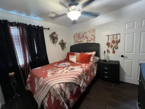 The Canada Home 6Bed3Bth - Image 2