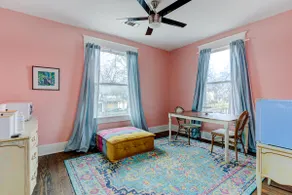 Midtown Apt King bed w Parking 40% off monthly - Image 5
