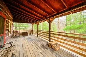 3.5 acre waterfront cabin w Htub - Image 2