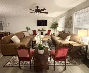 Best place at the lake for families! - Image 2