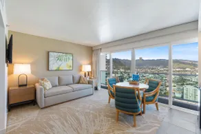 The Penthouse at Ala Moana Hotel - Executive Suite - Image 2