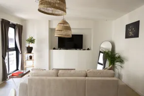 Luxury Airbnb Apartment Deventer - Image 3
