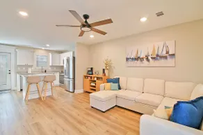 Waterscape Beach Cottage - Image 3