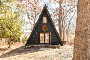 Hot Tub+ Firepit+ ”Tiny”house+ Views+ Near Galena - Image 2