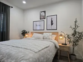 Remodeled, Private Patio, Close to everything - Image 3
