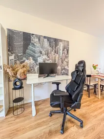 Scandi Suite near Airport/Metro/Expo/workspace - Image 3