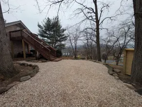 Cozy Loft Retreat- Walk to Liberty Mountain Resort - Image 4