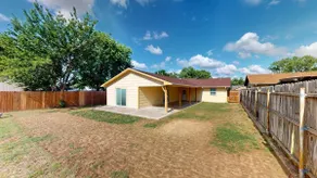 Entire home in Woodward OK - Image 1