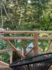 Luxury riverfront cabin - Image 3