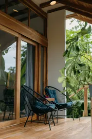 Cinco Cerros | Banana Cabin - Image 3
