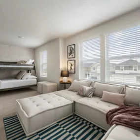 Urban Zen - 4 bedroom home - Image 3
