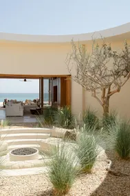 Casa Suna: Beachfront 6BR | Chef | Pool & Jacuzzi - Image 2
