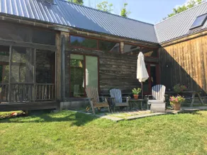 Cozy, secluded cabin on 60 acres - Image 4