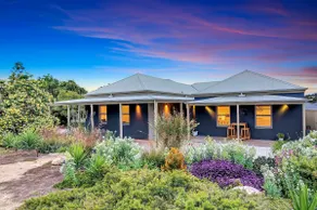 Coastal Getaway - Image 5
