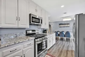 Sleep 7| Cozy Disneyland Pool House - Image 5