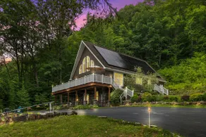 Waterfront Retreat | Hot Tub | Fire Pit l Deck - Image 2
