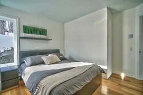 Dynamite 2-Bedroom House WiFi Garage Sleeps 6 - Image 3