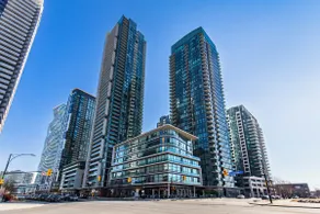 Luxury Condo Downtown SquareOne W/ King Bed/Office - Image 5
