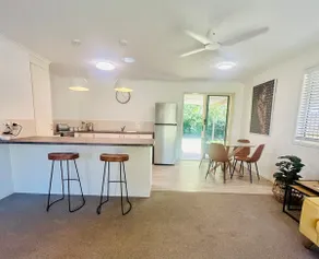 Cozy Retreat in Point Vernon - Image 4