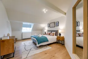 Luxury Penthouse with Panoramic Views 3BR - Image 5